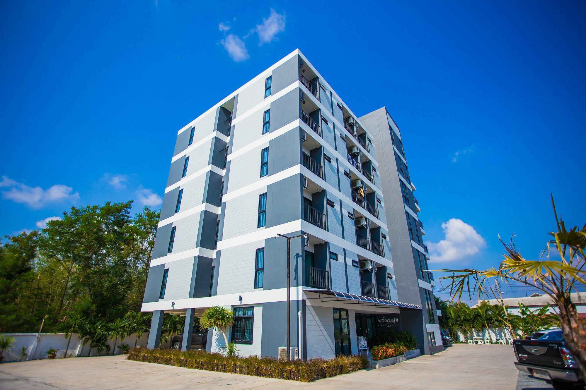 Promsook Apartment Chonburi Luaran gambar