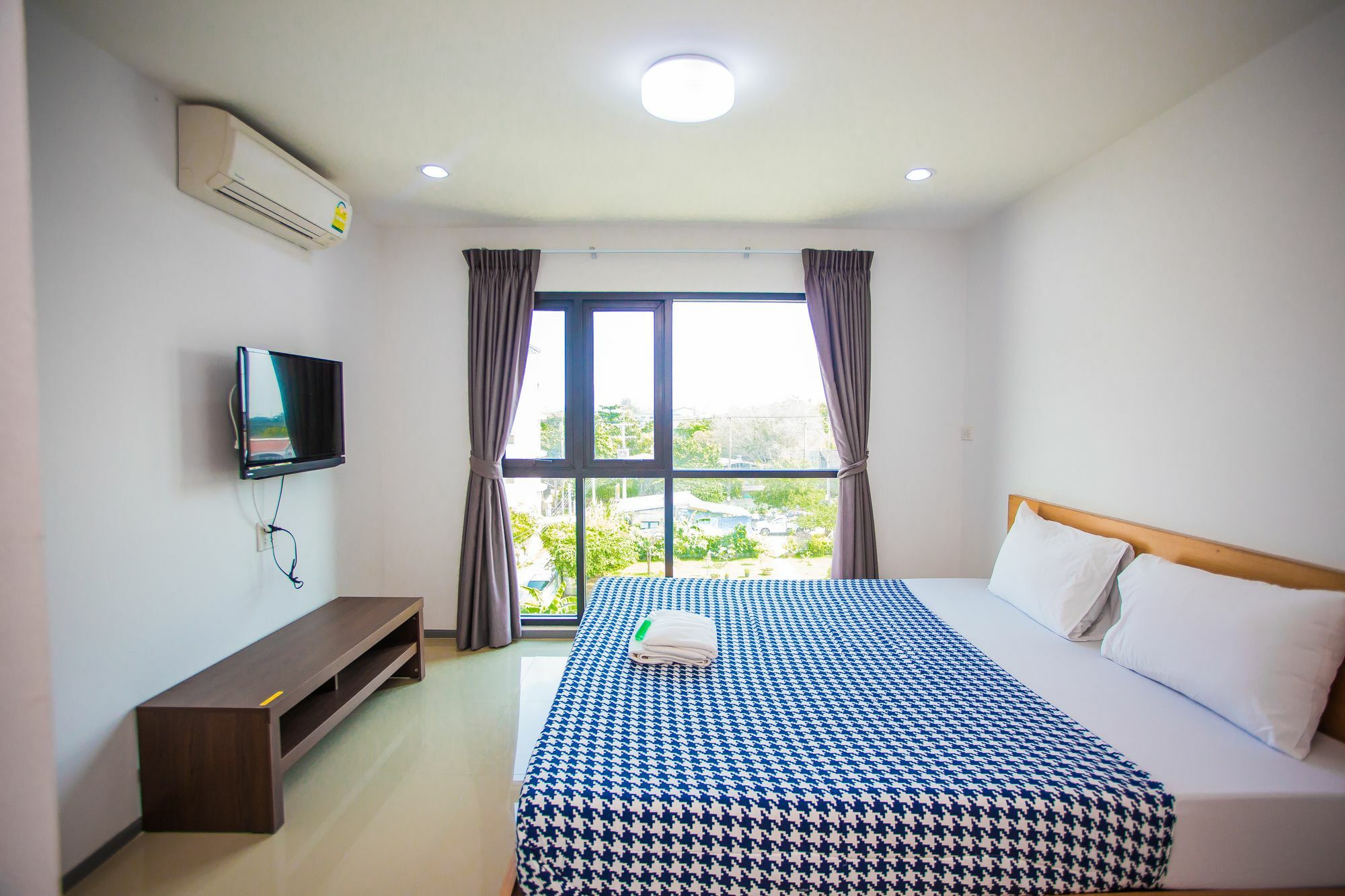 Promsook Apartment Chonburi Luaran gambar