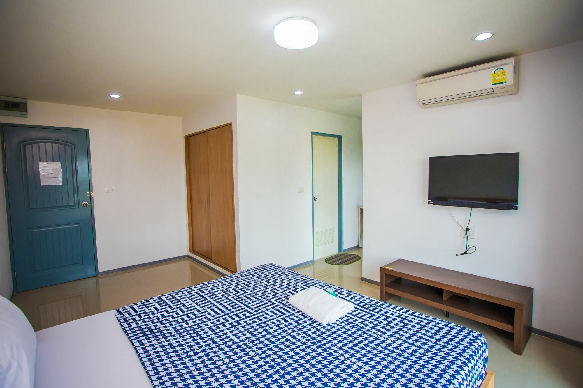Promsook Apartment Chonburi Luaran gambar